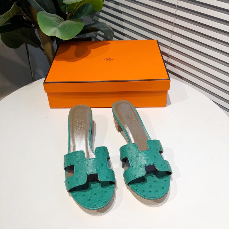 Hermes Slippers